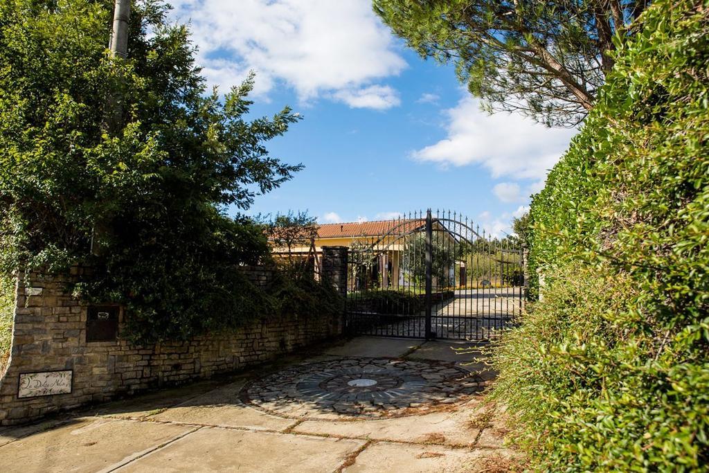 La Dolce Mela Villa Buonabitacolo Buitenkant foto