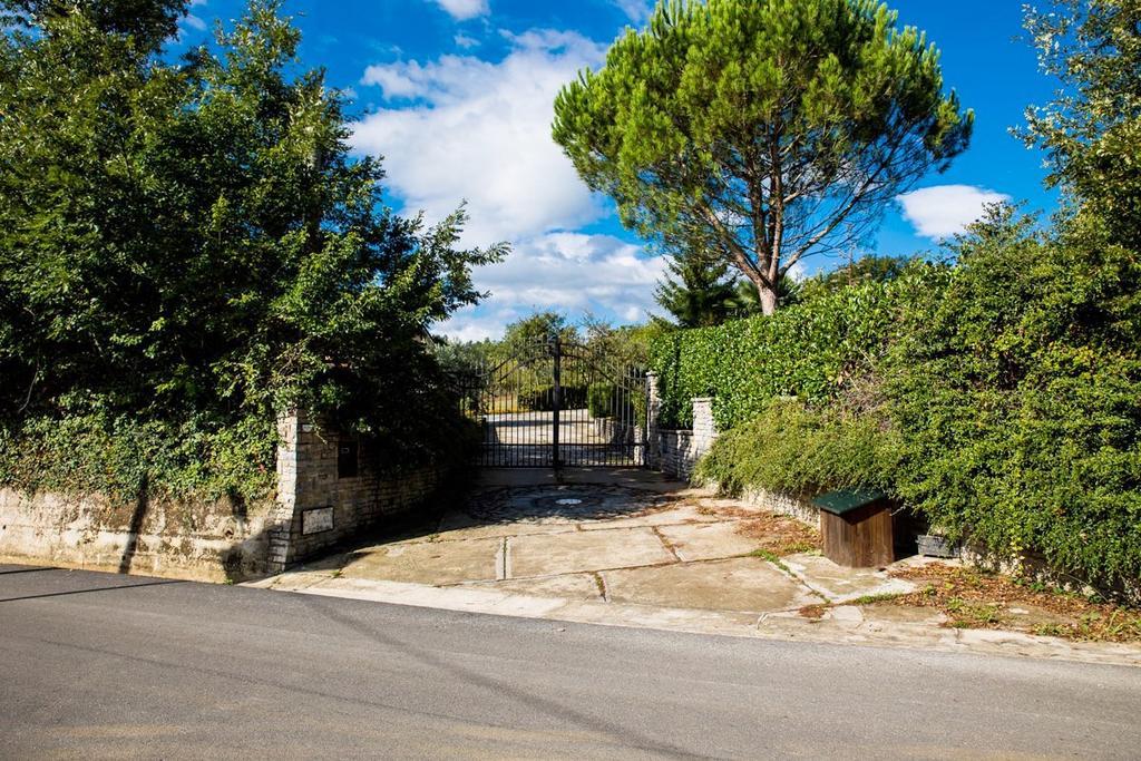 La Dolce Mela Villa Buonabitacolo Buitenkant foto